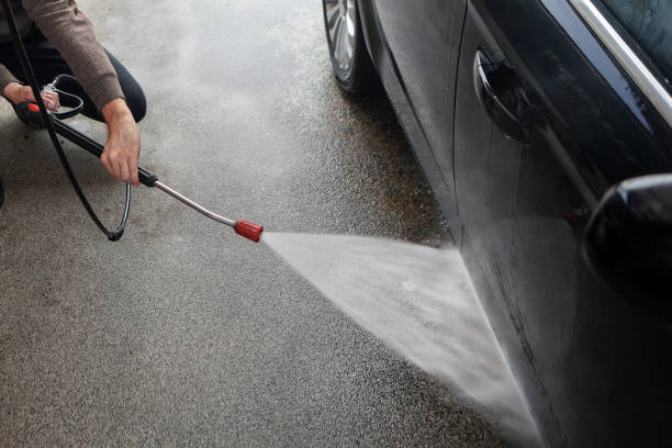 Why Choose Our Certified Pressure Washing Experts for Your Project Needs in Benbrook, TX?